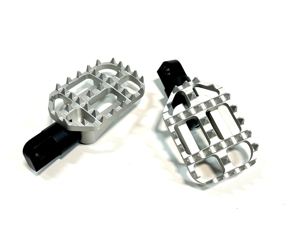 Bung King Grabber Foot Peg Clevis Mount