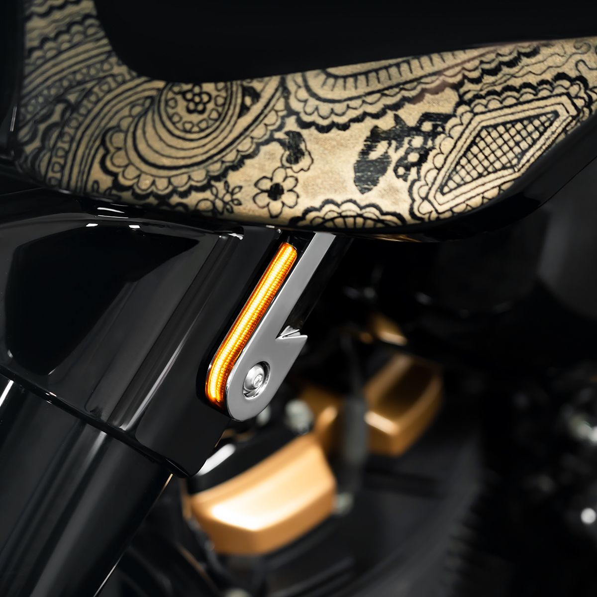 Billet Fork Turn / DRL Signals — Street Glide '14-'23